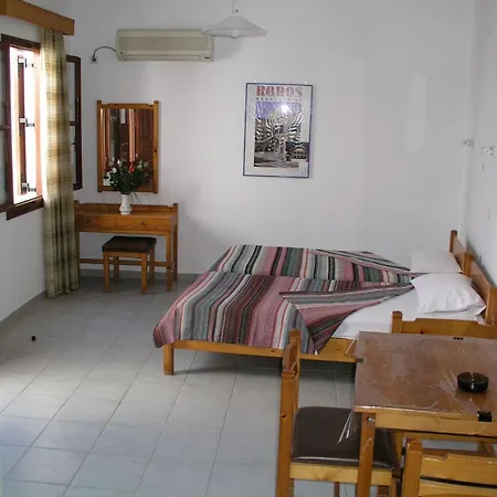 Sunstudios Lindos  Extérieur photo